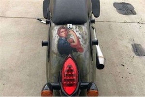 Wem gehört dieses Motorrad?