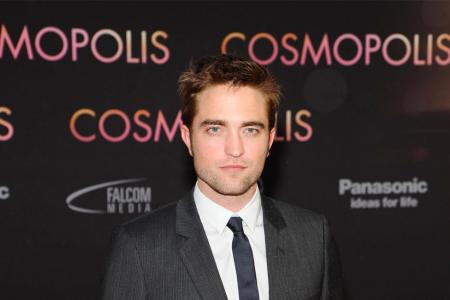 Robert Pattinson spielt Beziehungsprobleme herunter