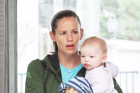 Jennifer Garner: Sohn ist ein Mamakind