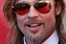 Brad Pitt: Auf dem Motorrad anonym