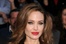 Angelina Jolie plant weitere OP
